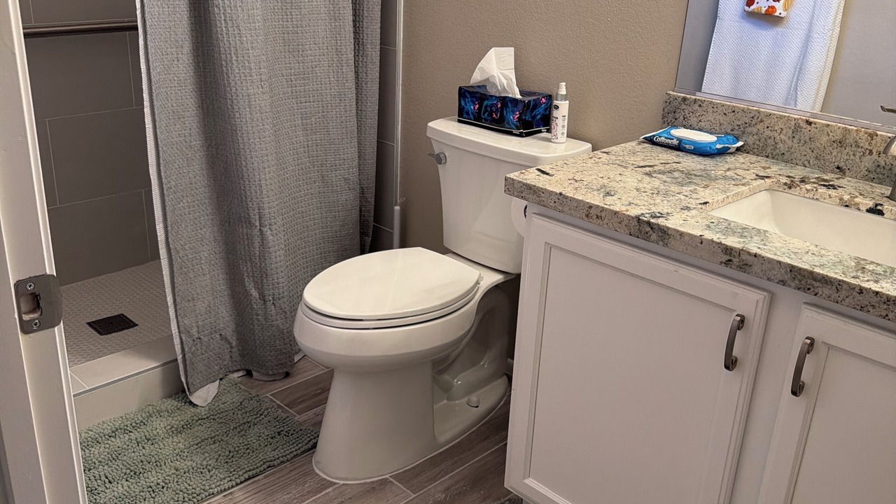 Photo of Bathroom in Desert Sage