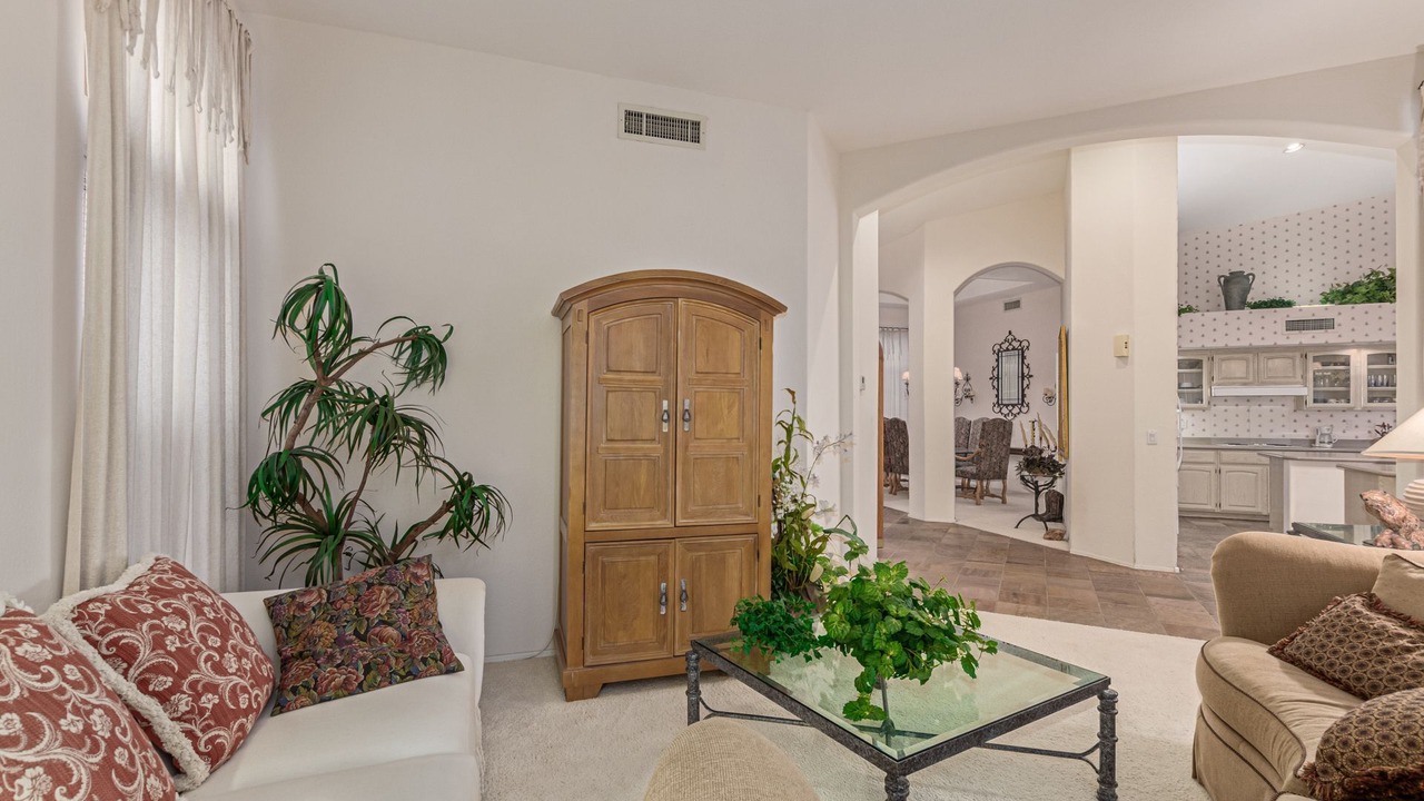 Photo of Livingroom in Foothills