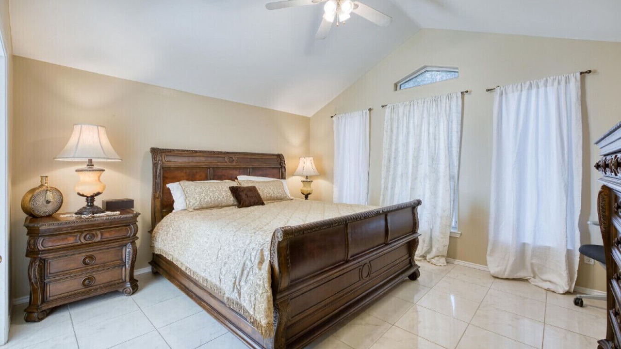 Photo of Bedroom in Pharr