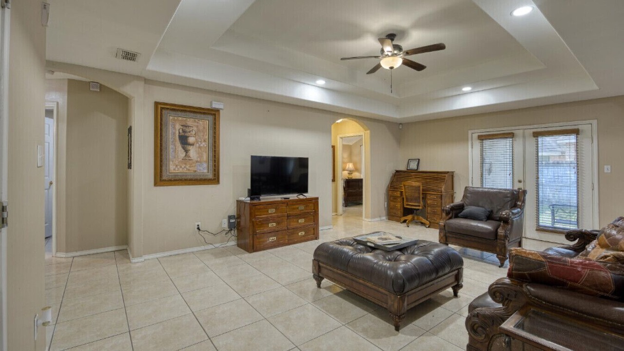 Photo of Livingroom in Pharr