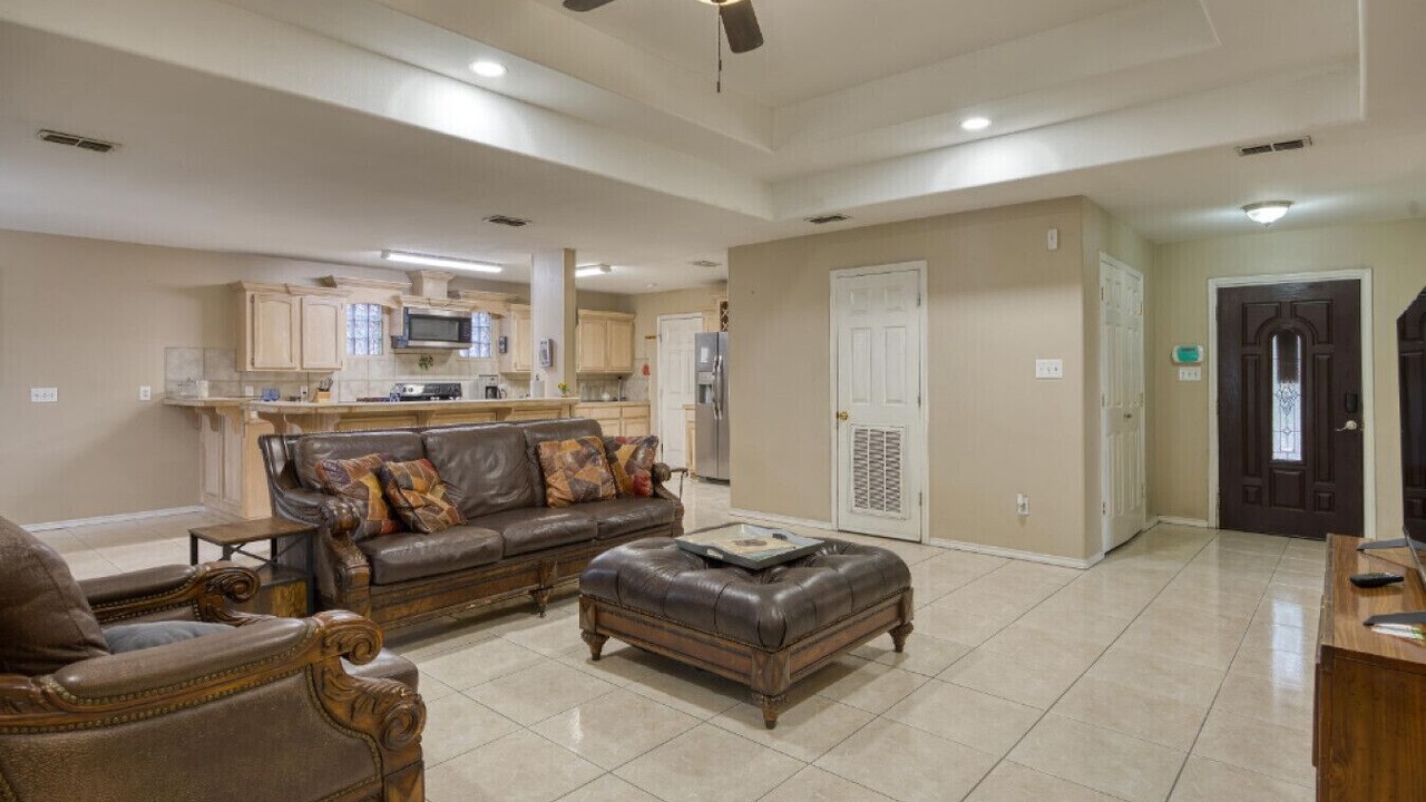 Photo of Livingroom in Pharr