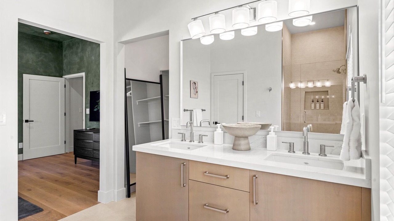 Photo of Bathroom in Scottsdale Estates Nine