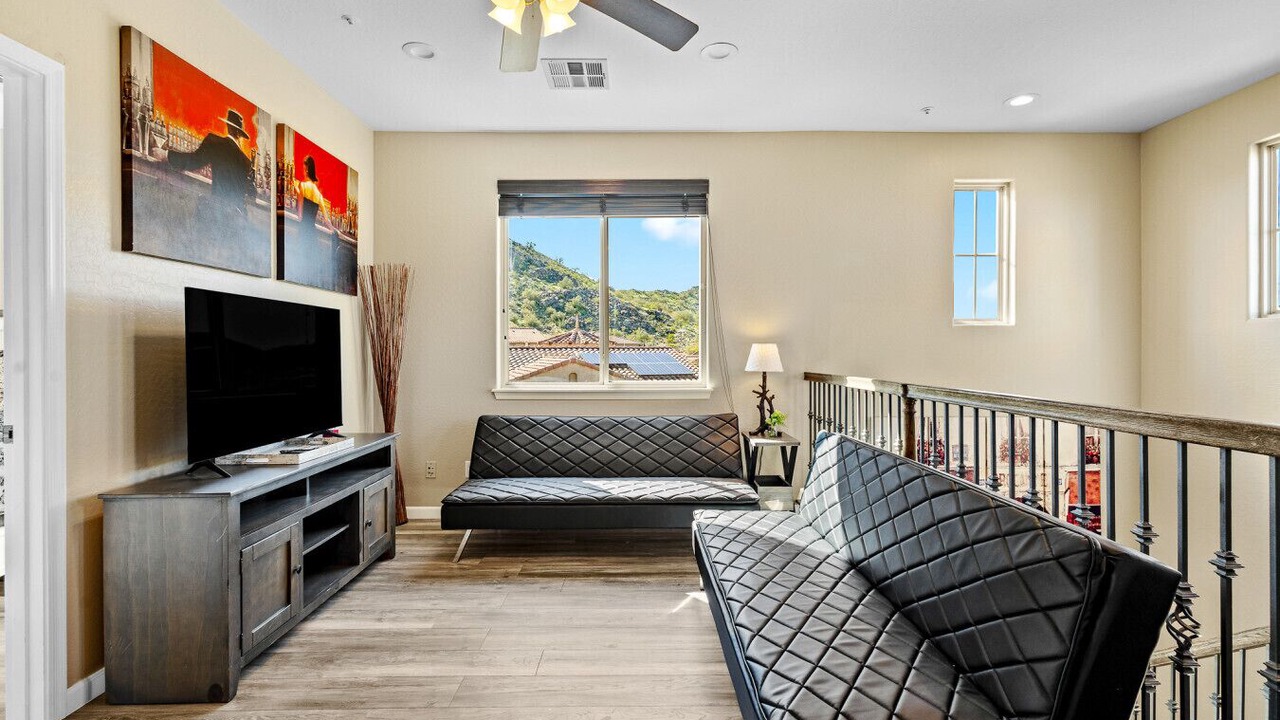 Photo of Livingroom in Estrella Mountain Ranch