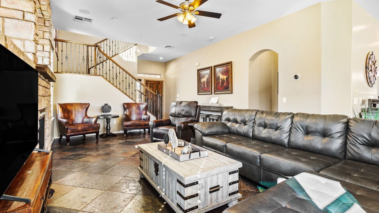 Photo of Livingroom in Estrella Mountain Ranch