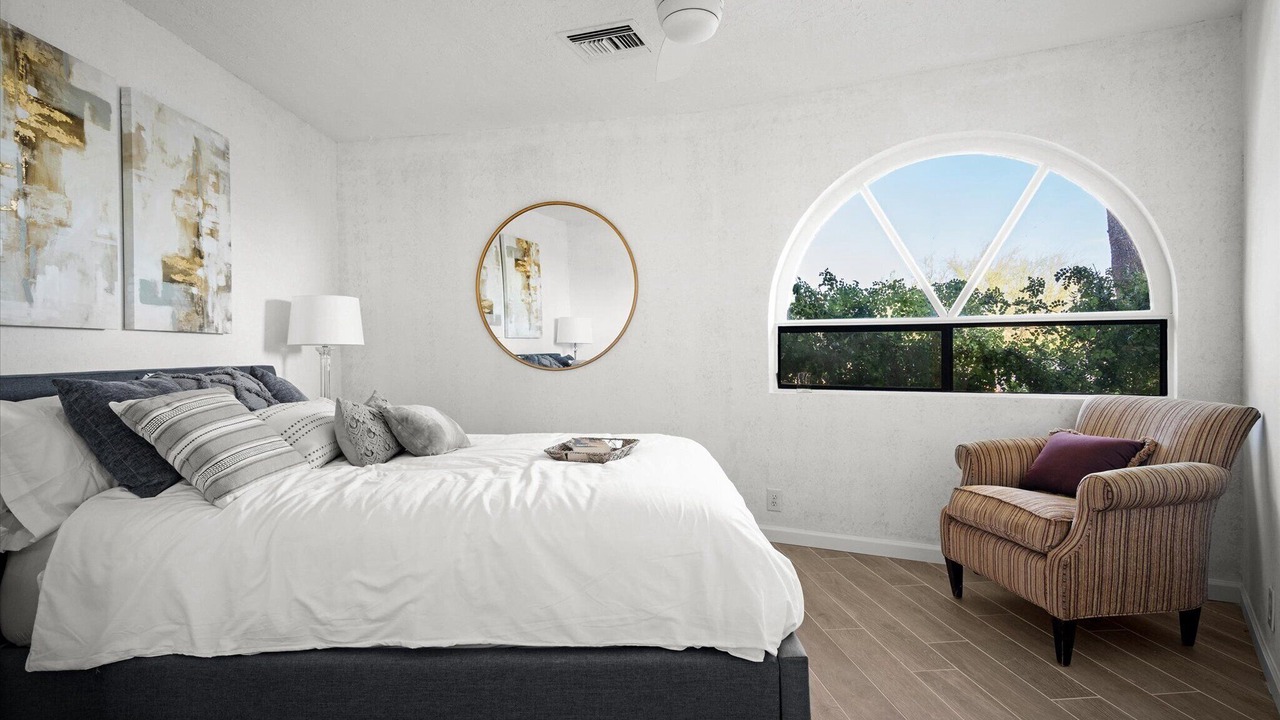 Photo of Bedroom in Pinnacle Peak