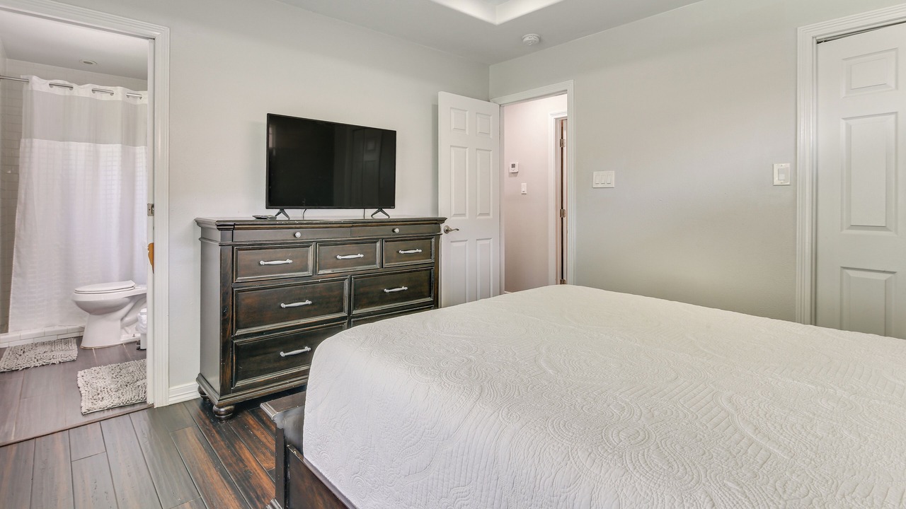 Photo of Bedroom in Weslaco
