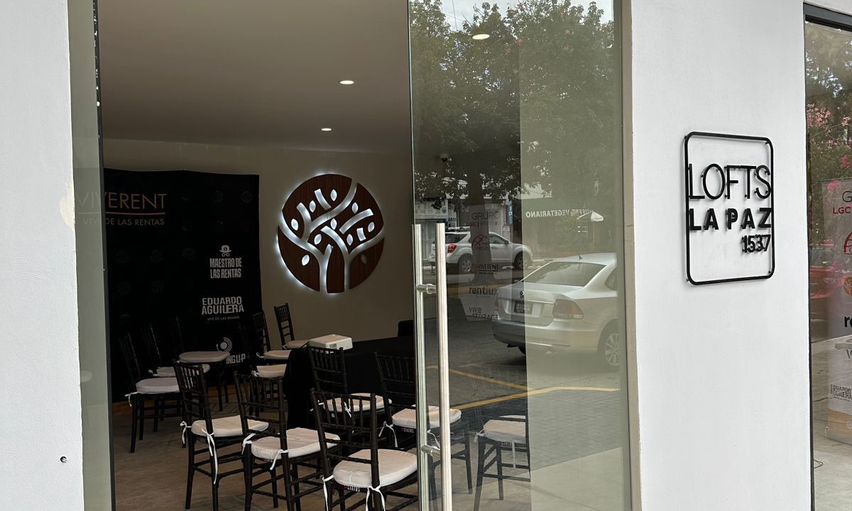 Photo of Outdoor in Americana