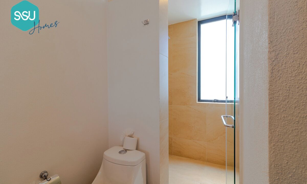 Photo of Bathroom in El Marques
