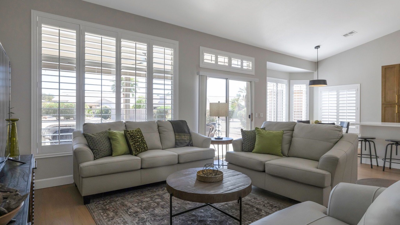 Photo of Livingroom in Palm Valley