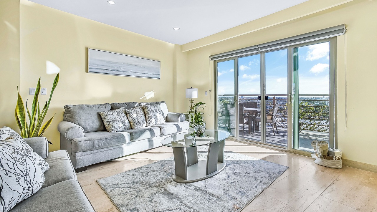 Photo of Livingroom in Colina del Sol