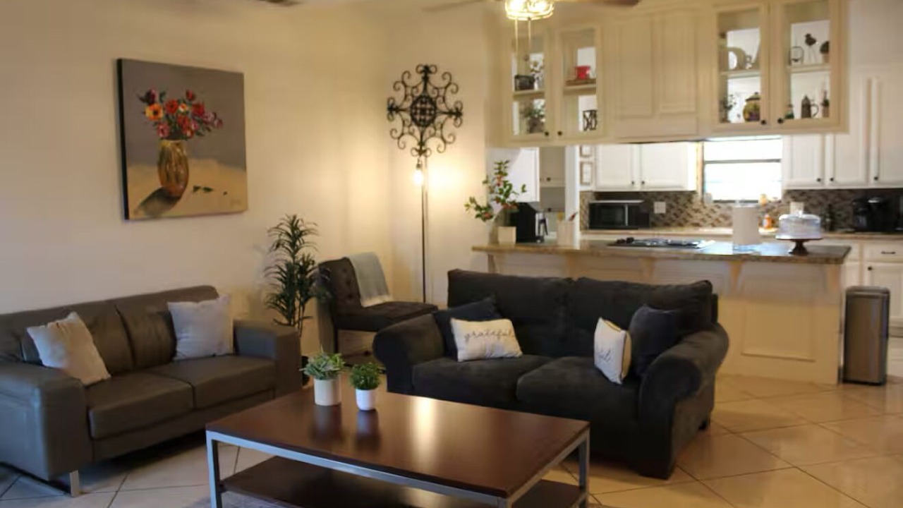 Photo of Livingroom in Mission