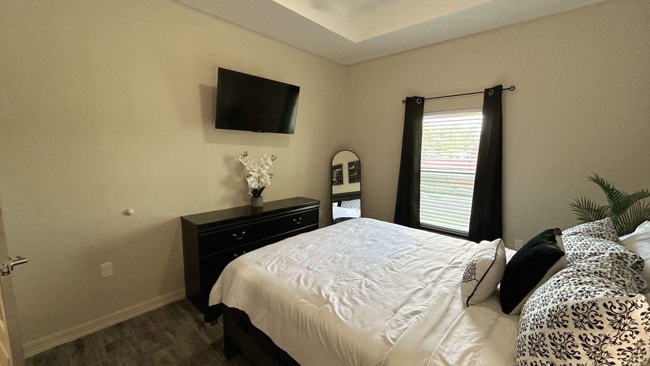 Photo of Bedroom in Harlingen