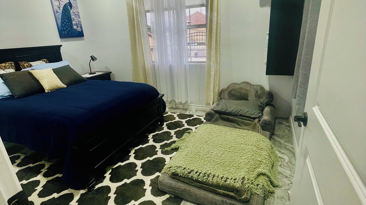 Photo of Bedroom in Edinburg