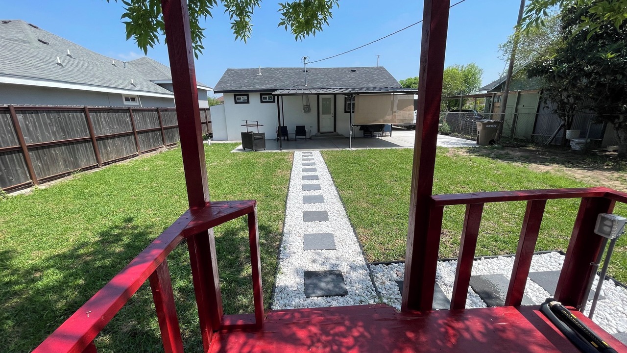 Photo of Outdoor in Edinburg