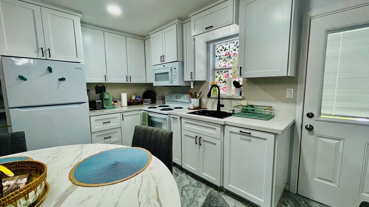 Photo of Kitchen in Edinburg