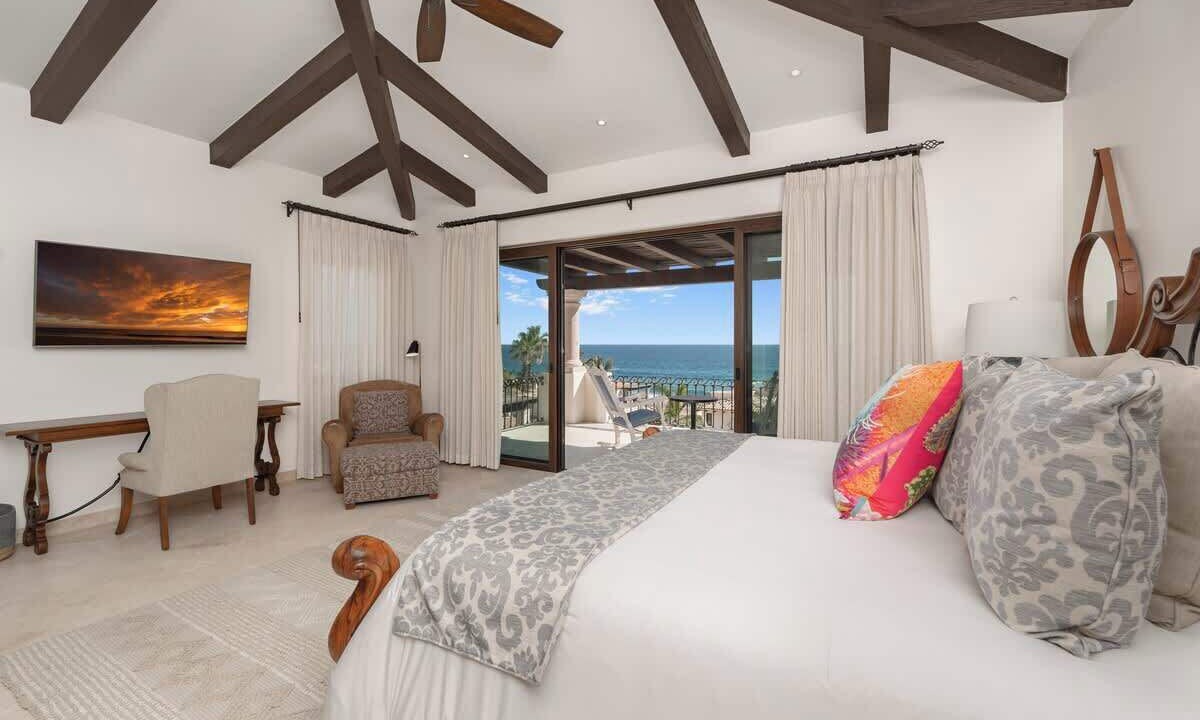 Photo of Bedroom in Buzzards