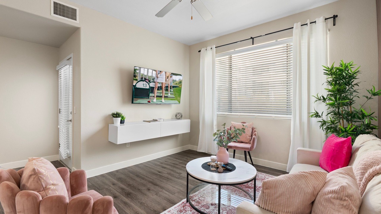 Photo of Livingroom in Tempe