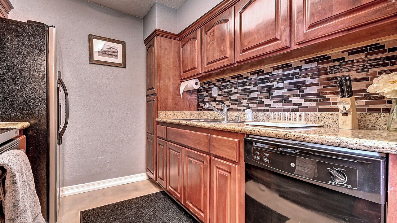 Photo of Kitchen in Entertainment District