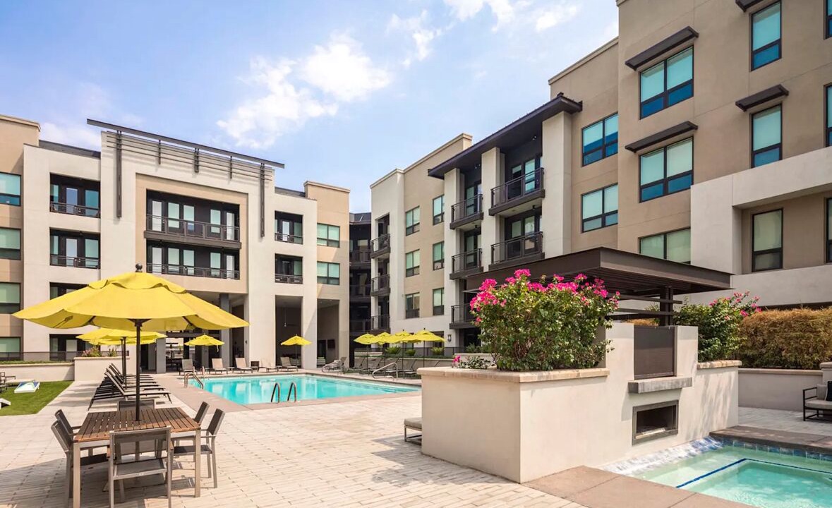 Photo of Outdoor in Entertainment District