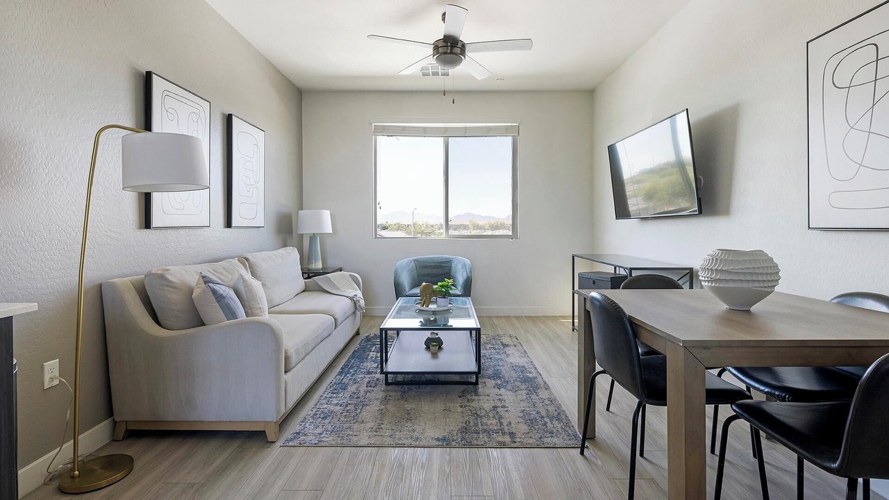 Photo of Livingroom in Maryvale Village