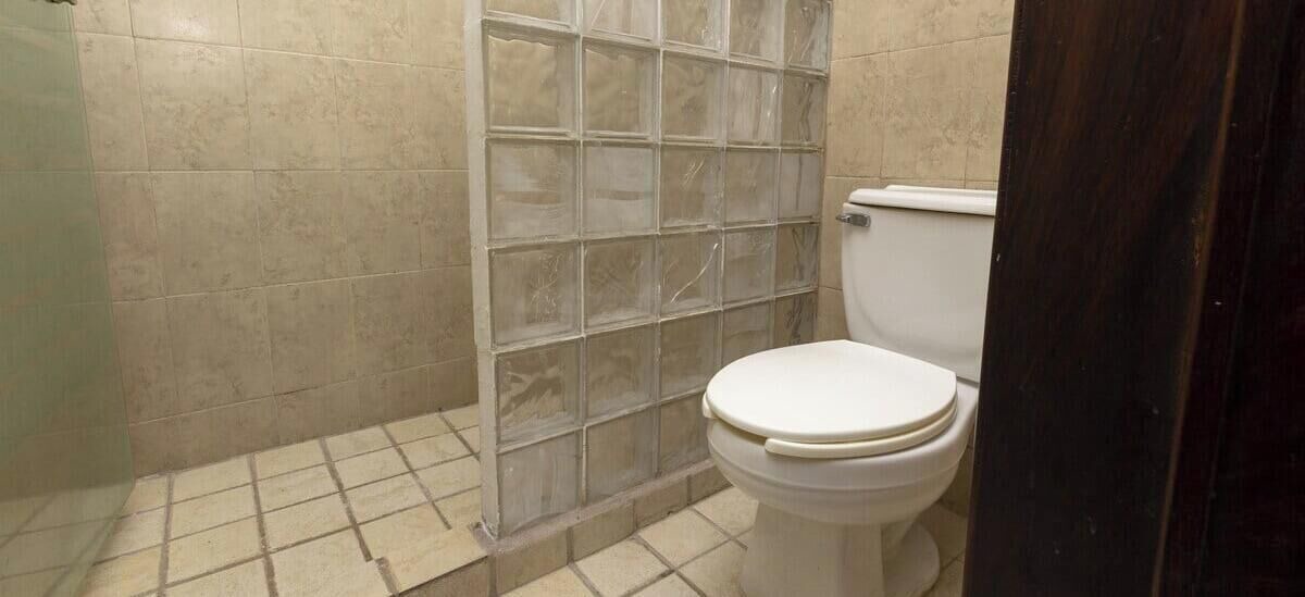 Photo of Bathroom in Isla Iguana
