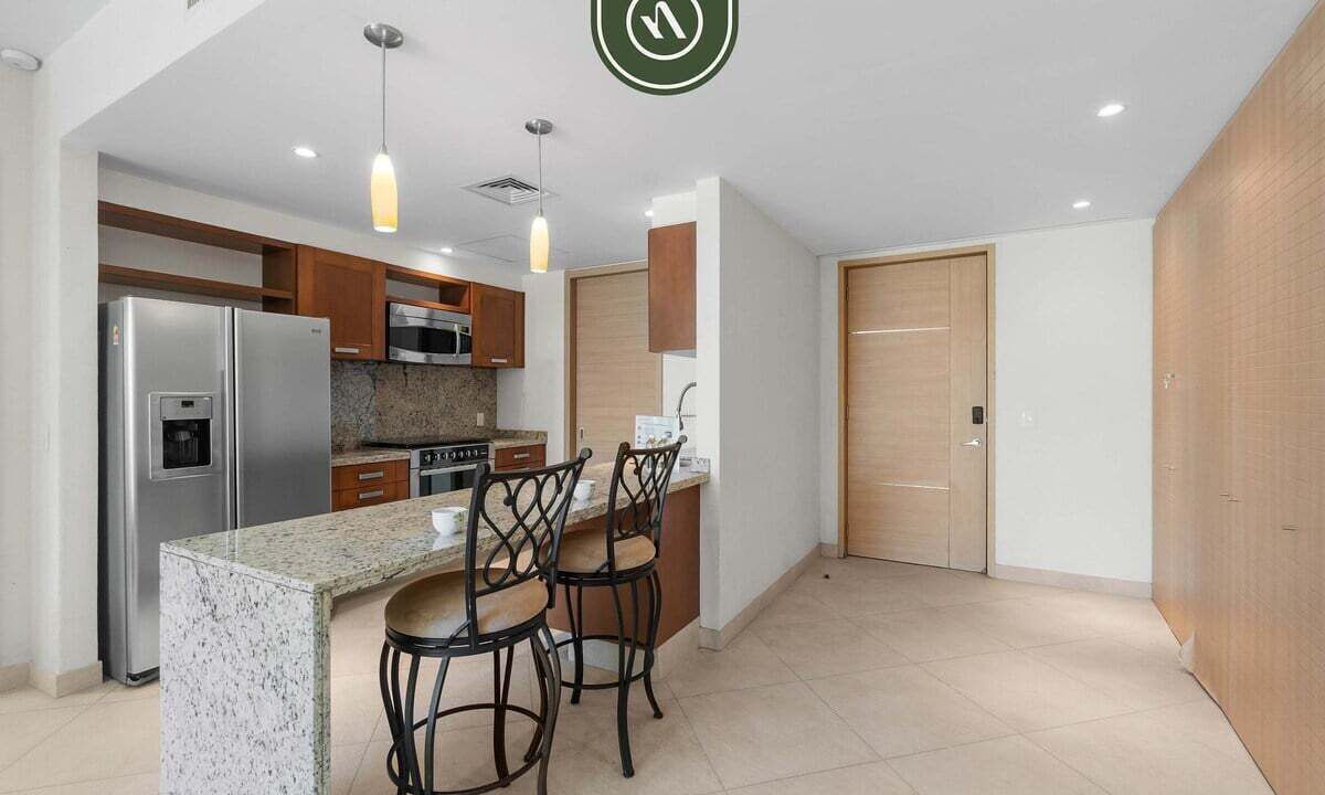 Photo of Kitchen in Flamingos