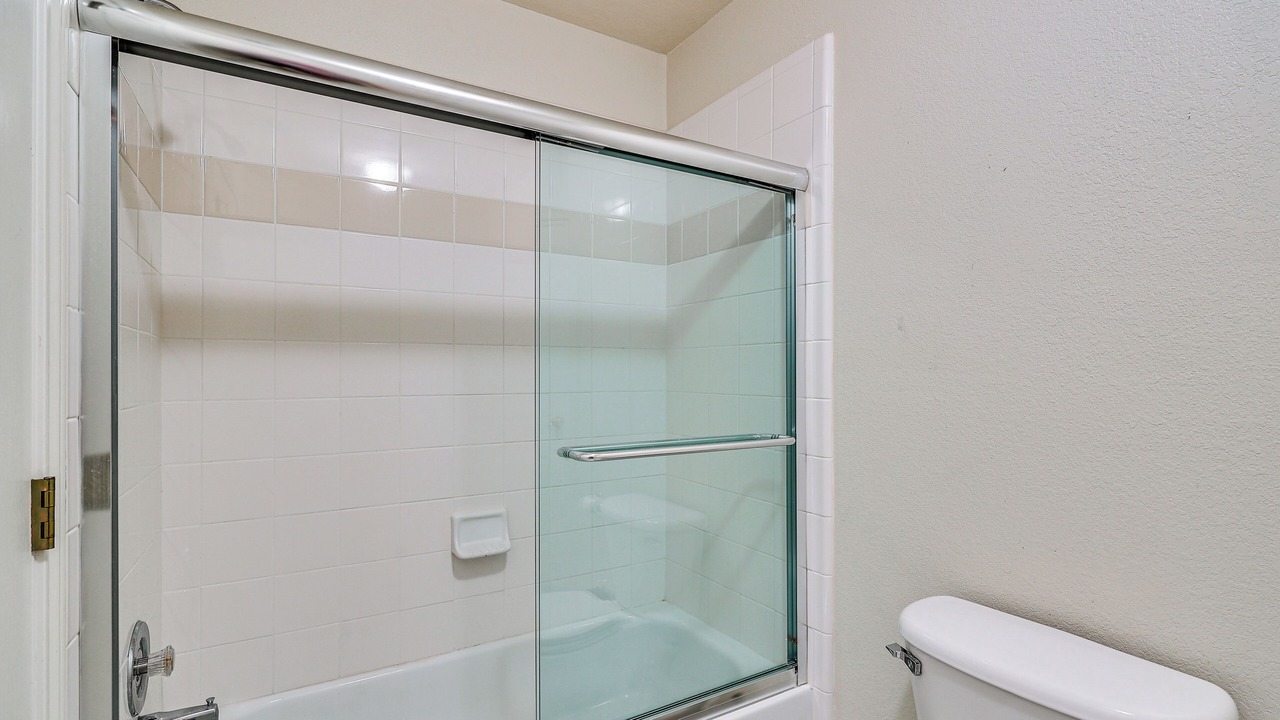 Photo of Bathroom in Palmhurst