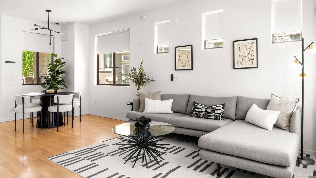 Photo of Livingroom in Tempe