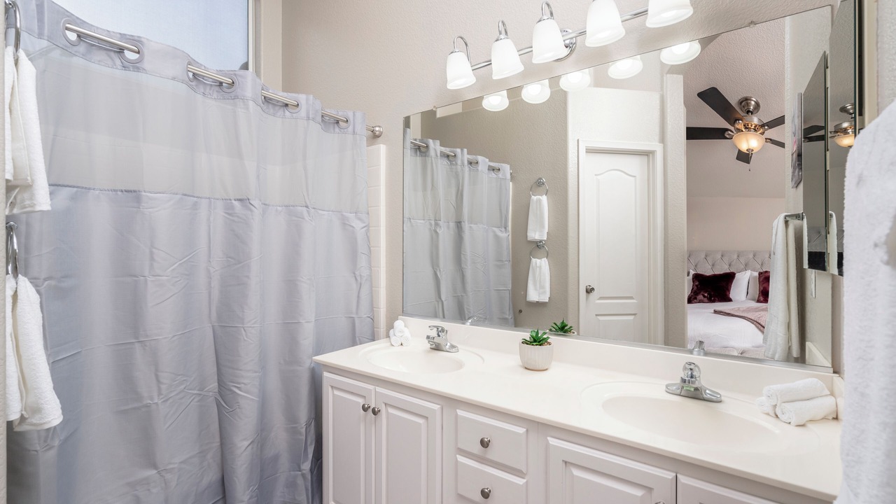 Photo of Bathroom in Fletcher Heights