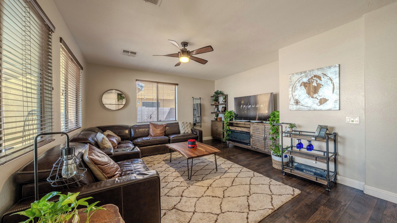 Photo of Livingroom in Gilbert