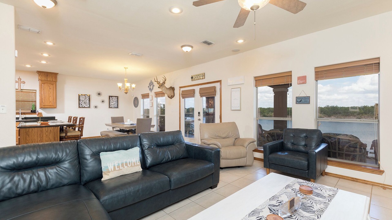 Photo of Livingroom in Arroyo City