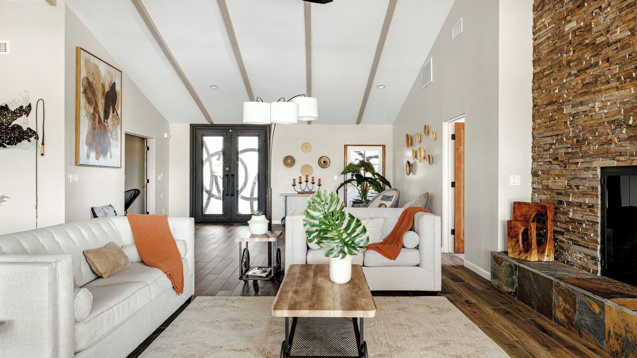 Photo of Livingroom in Carefree