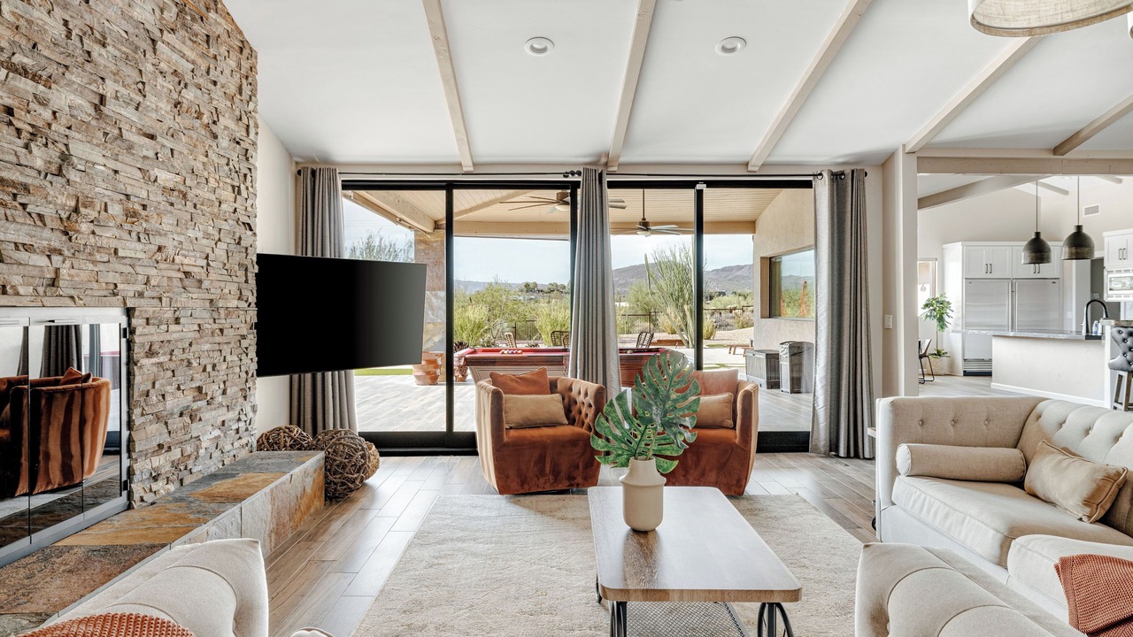 Photo of Livingroom in Carefree