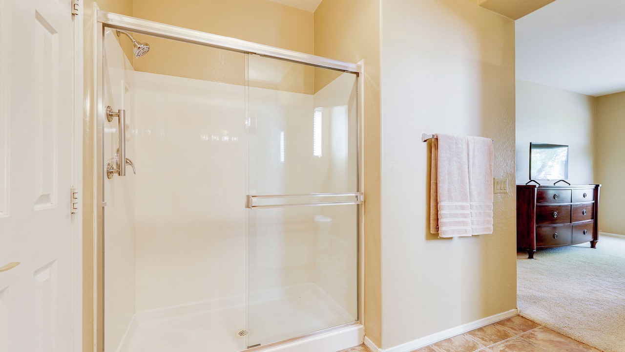 Photo of Bathroom in Oakwood