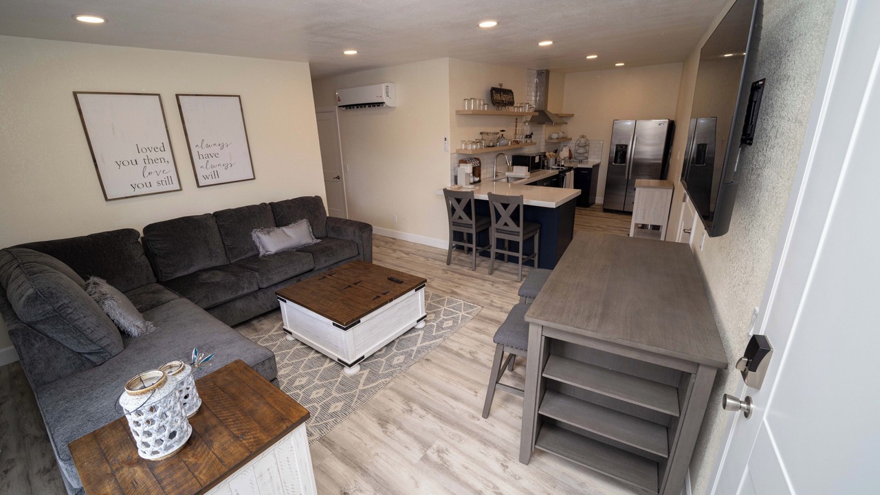 Photo of Livingroom in Globe
