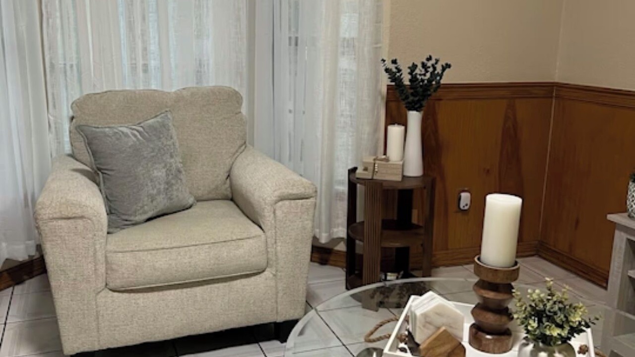 Photo of Livingroom in Brownsville
