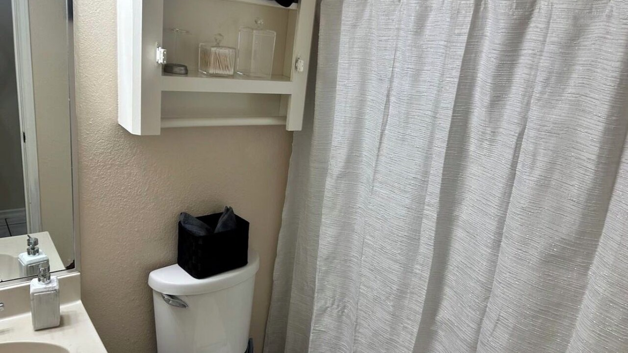 Photo of Bathroom in Brownsville