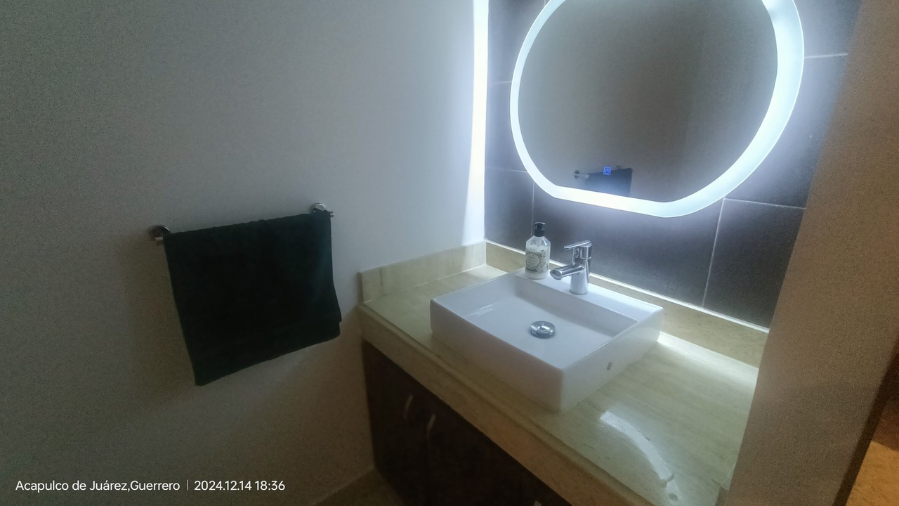 Photo of Bathroom in Puerto Marques