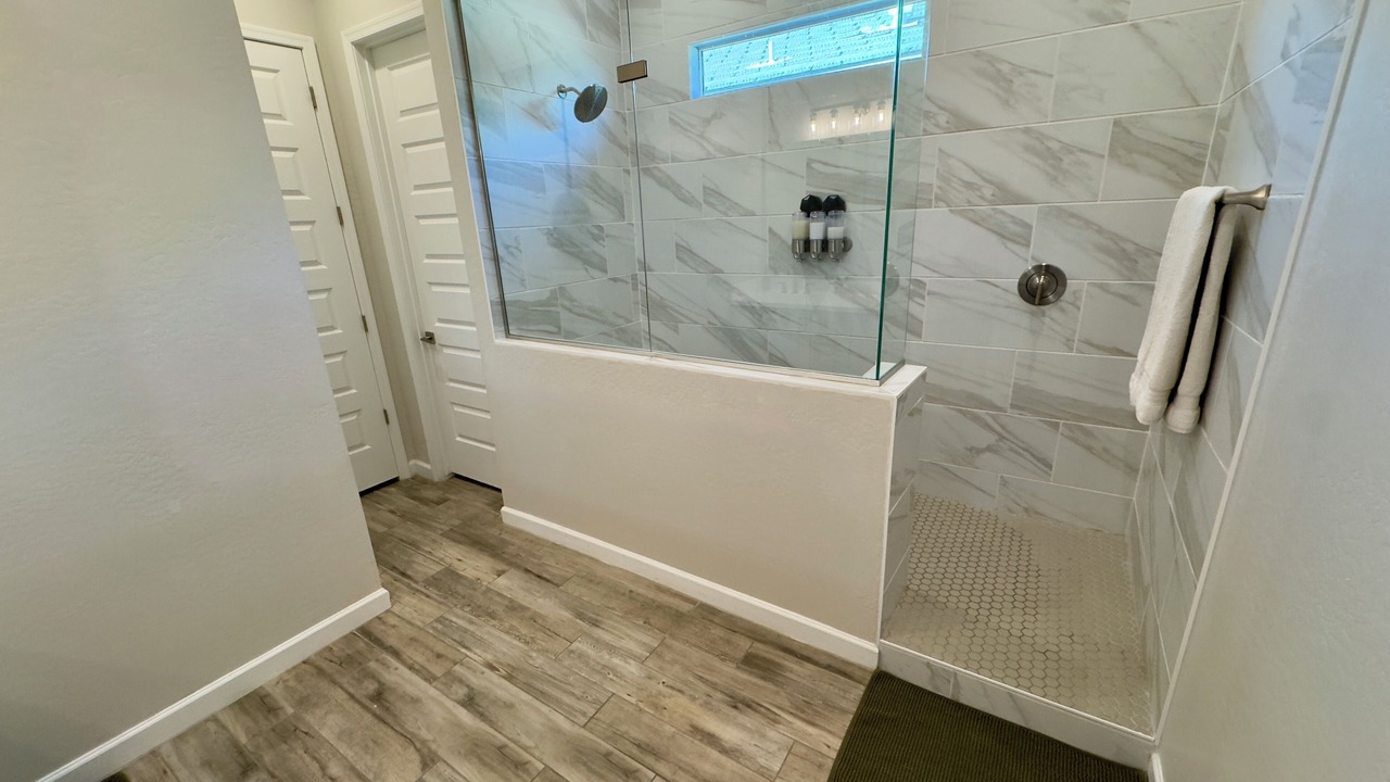 Photo of Bathroom in Glen Eagle