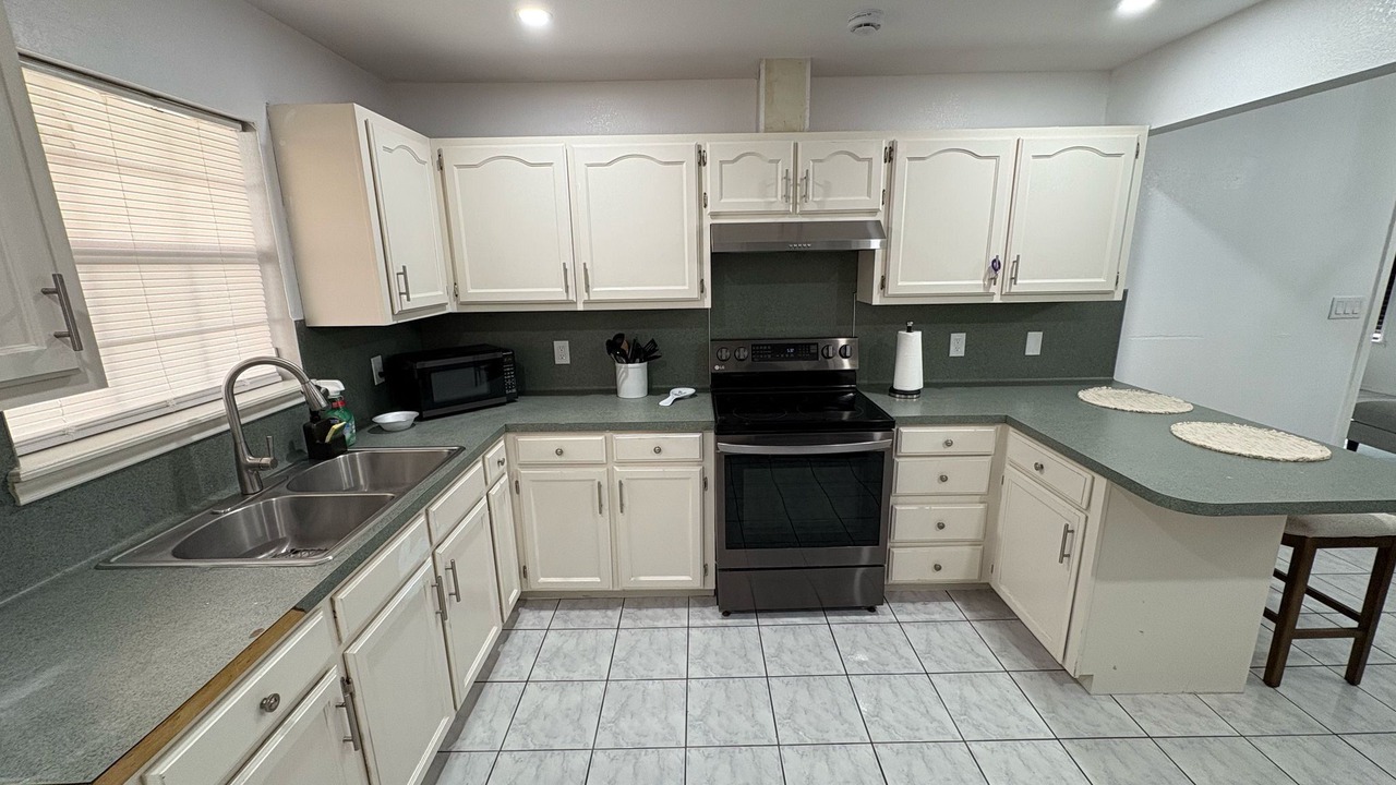 Photo of Kitchen in Brownsville
