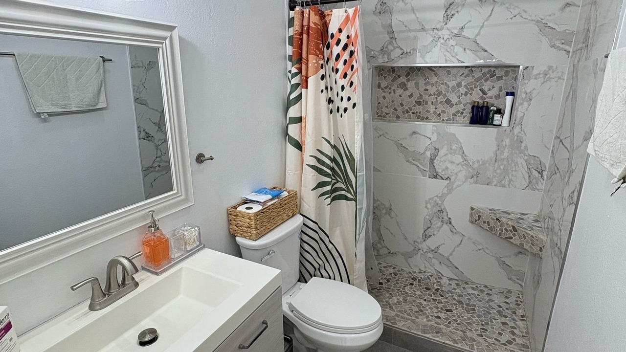 Photo of Bathroom in Brownsville