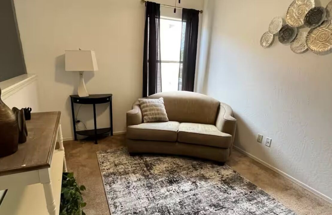 Photo of Livingroom in Surprise Farms