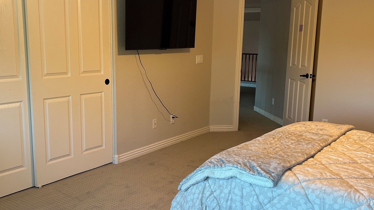 Photo of Bedroom in Pleasant Valley