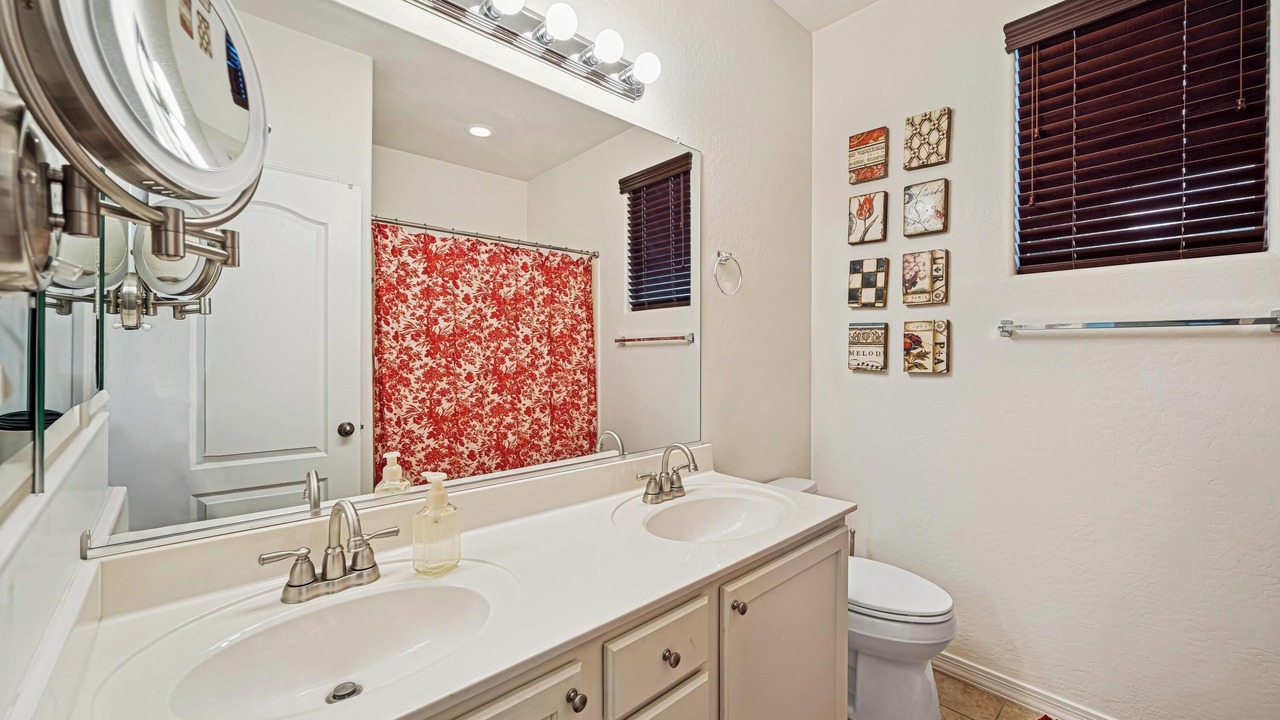 Photo of Bathroom in Power Ranch