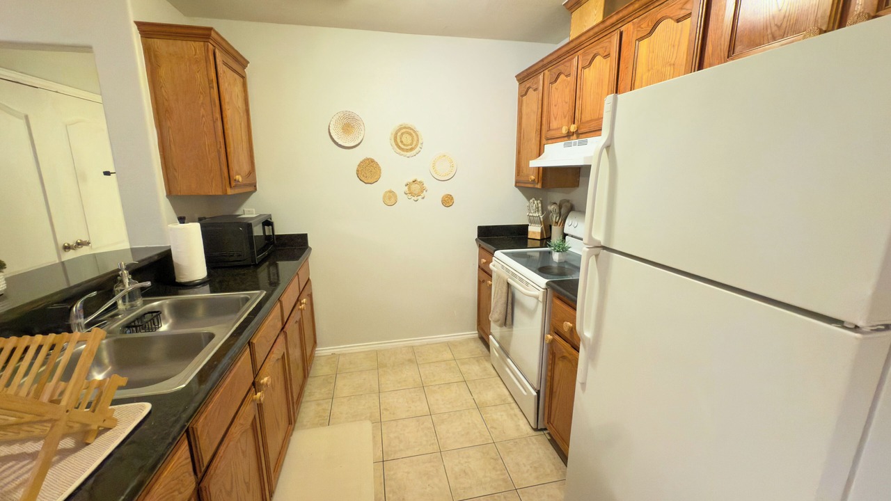Photo of Kitchen in Edinburg