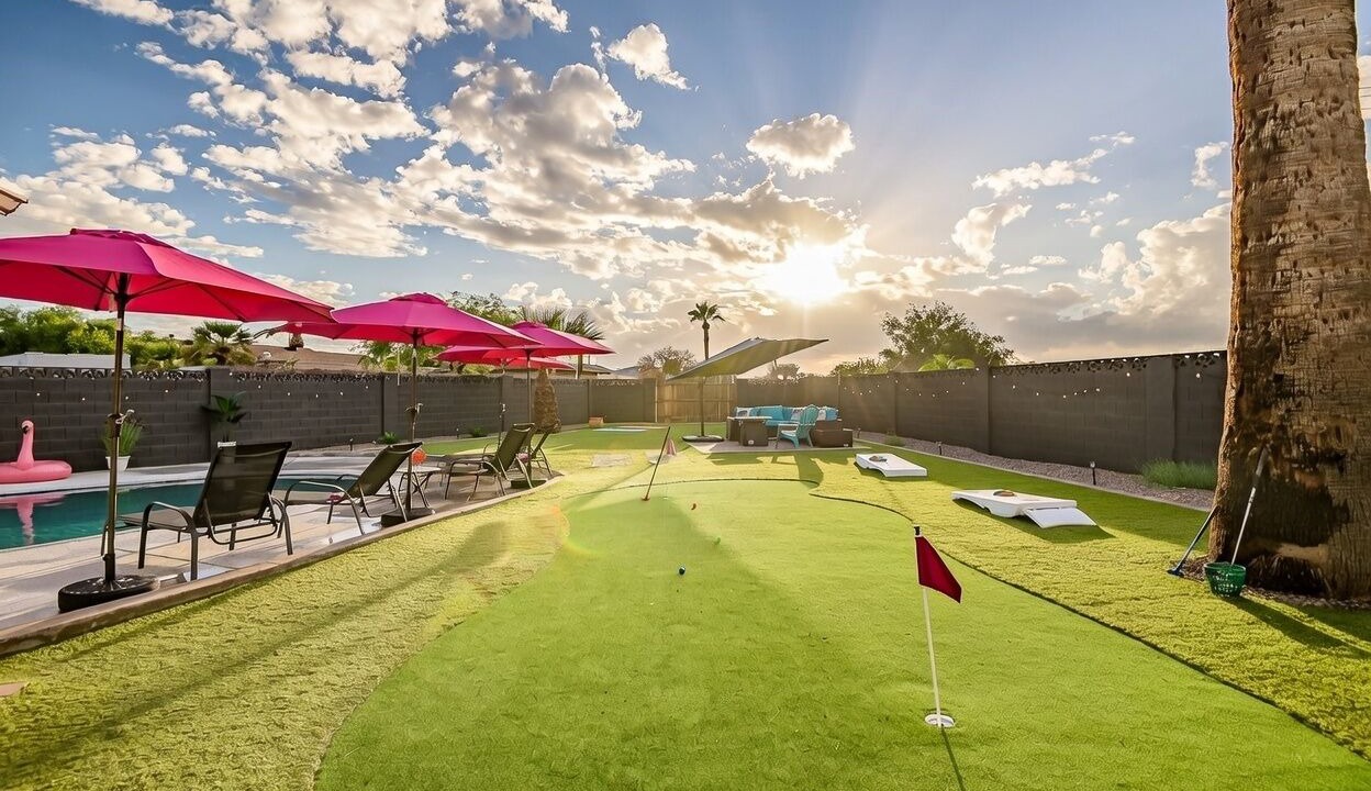 Photo of Outdoor in Cox Heights