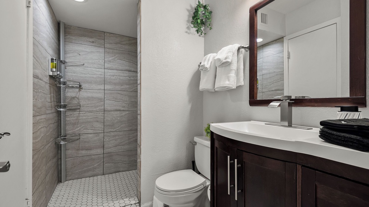 Photo of Bathroom in Cox Heights
