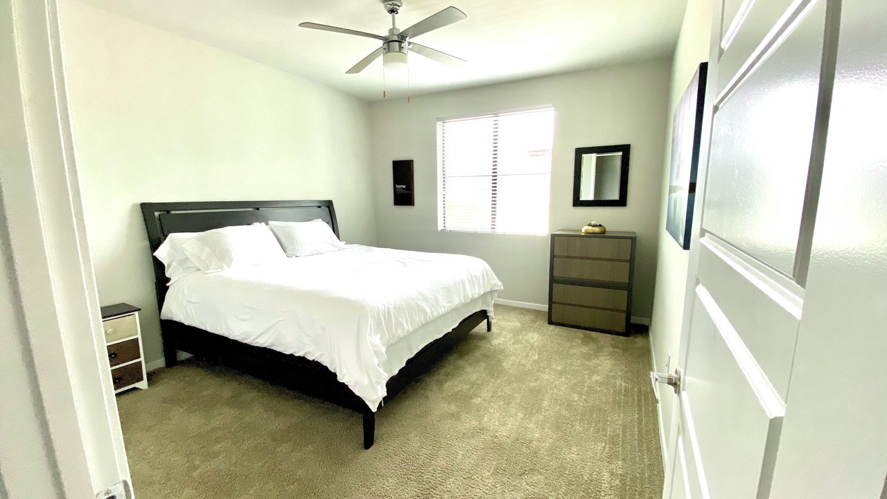 Photo of Bedroom in Downtown