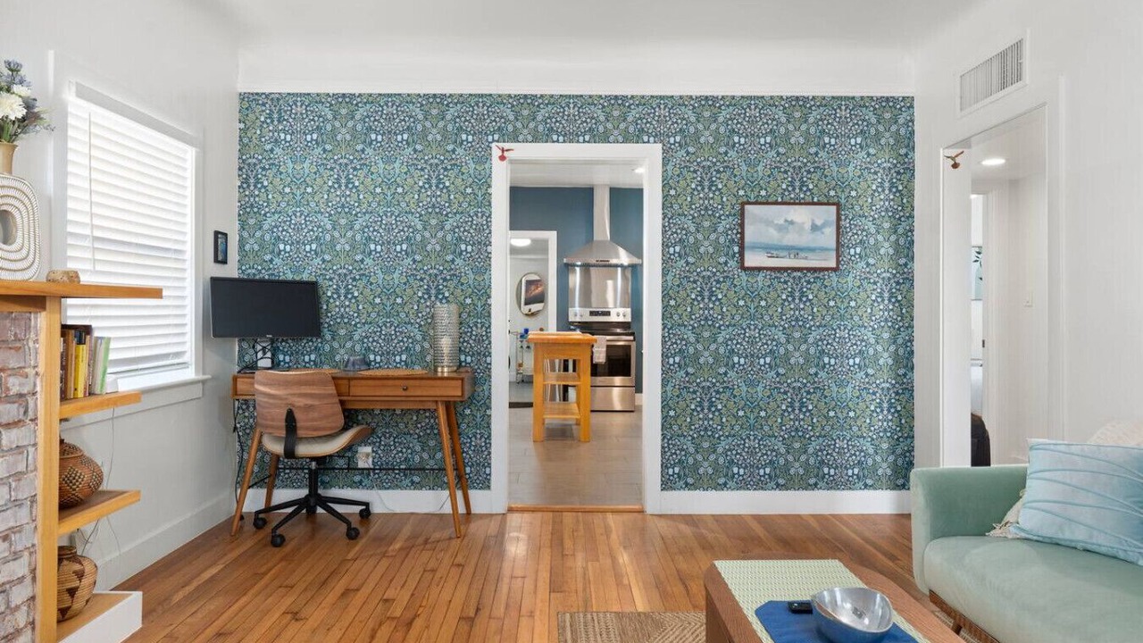 Photo of Livingroom in Garfield