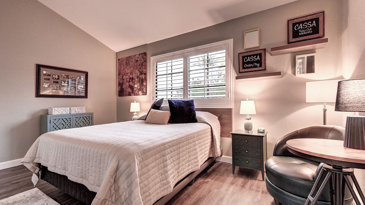 Photo of Bedroom in Camelback East